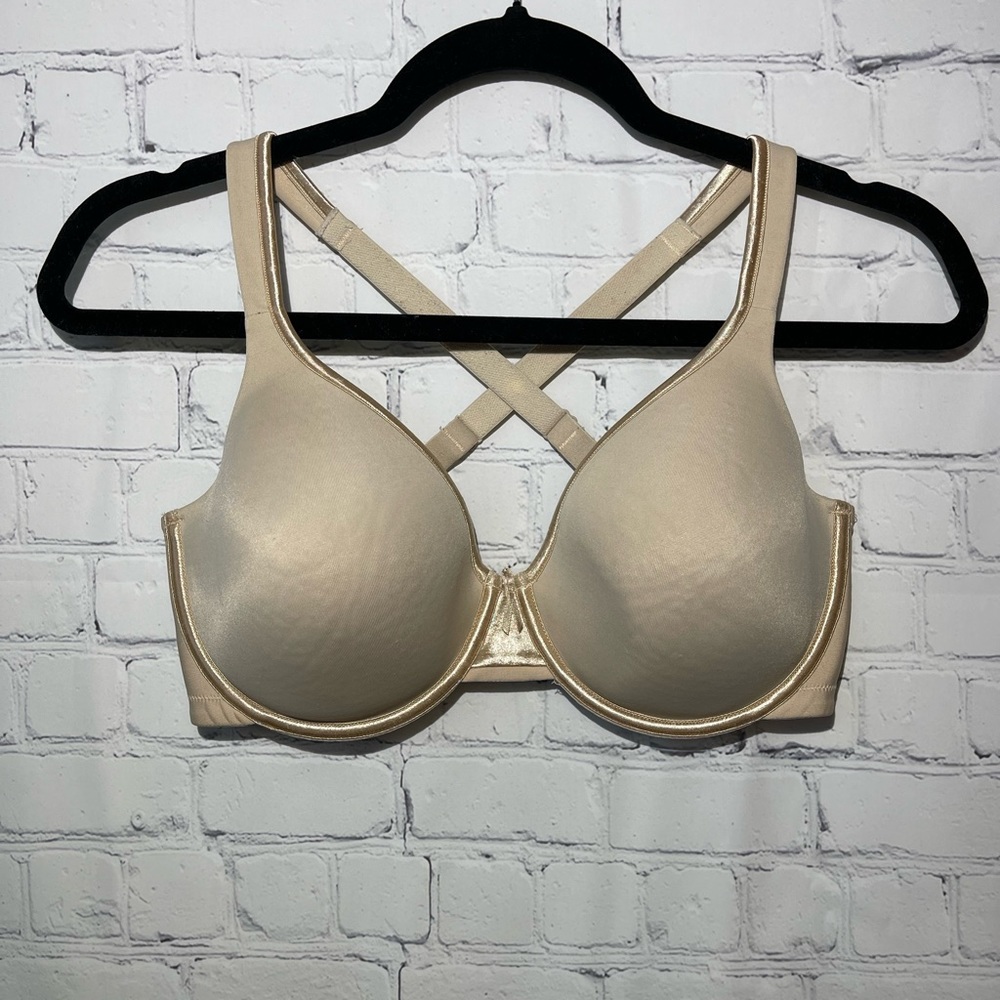 Vanity Fair Body Caress full coverage underwire size 34DD nude colored